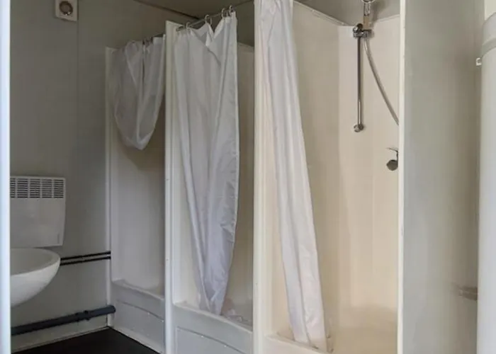 Camping Wioska Na Klifie - Helska 11 *